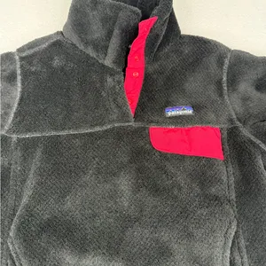Patagonia Re-Tool Snap-T Fleece Womens Small Black Red Polartec Thermal Pro thumbnail 2