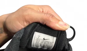 Nike Air Max 97 Womens Size 7 Running Shoes Black Silver DM8347-001 thumbnail 5