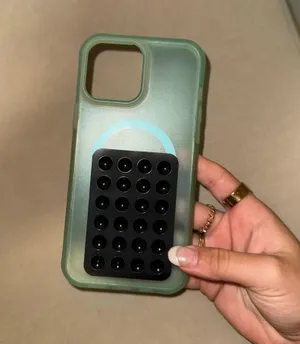 octobudddy and Magsafe case Green thumbnail 1
