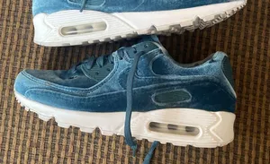 Nike Women's Air Max 90 'Lucky Charms' Turquoise DO2194-001 Size 7 thumbnail 4