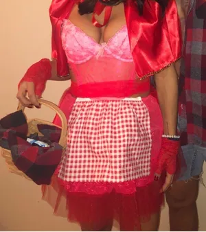 Little Red Riding Hood Costume thumbnail 1