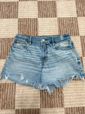 AE Relaxed Short Size 4 Denim thumbnail 2