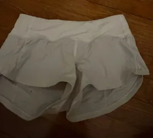 Lululemon Shorts Speed Up 2.5" thumbnail 1