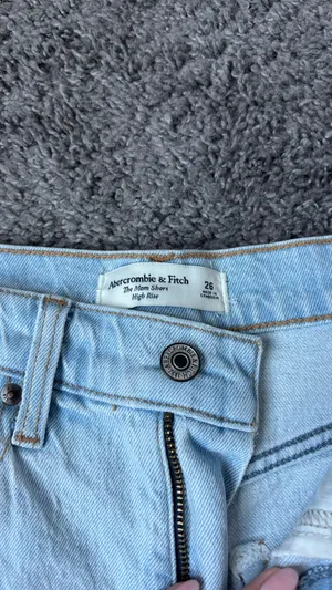 Abercrombie Curve Love The Mom Shorts thumbnail 5