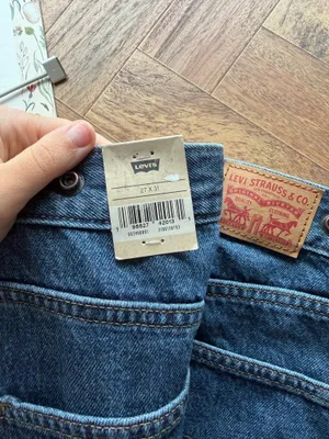 Levi’s Cinch Barrel Jeans thumbnail 6