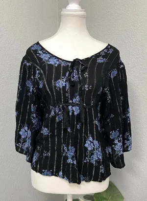 Maurices Black Blue Floral Stripes Print Quarter Sleeve Flowy Blouse Boho Rodeo thumbnail 1