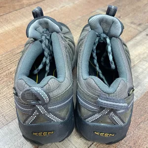 Keen Voyageur Size 8.5 Hiking Trail Outdoor Low Cut Shoes Sneakers Leather Camp thumbnail 4