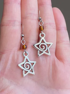 Handmade funky grunge y2k swirl star dangle earrings 🌙🌀 thumbnail 3