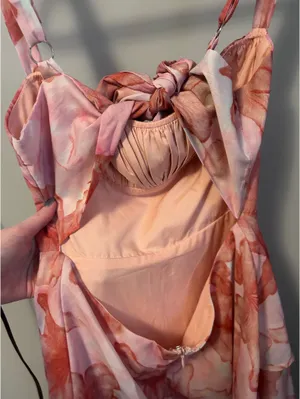 Selfie Leslie Summer/Spring Pink Floral dress thumbnail 12
