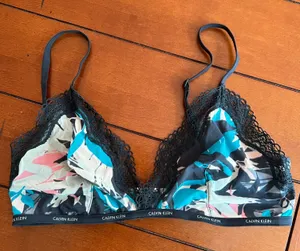 Calvin Klein Bralette thumbnail 1