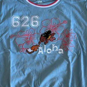 Disney Lilo & Stitch Floral Cropped Ringer T-shirt Blue Small NWT IN PACKAGE thumbnail 5