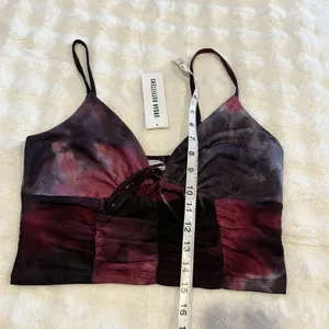 NWT Urban Outfitters Womens Top Size L Magenta Mesh Tie Front Sleeveless Cropped thumbnail 2