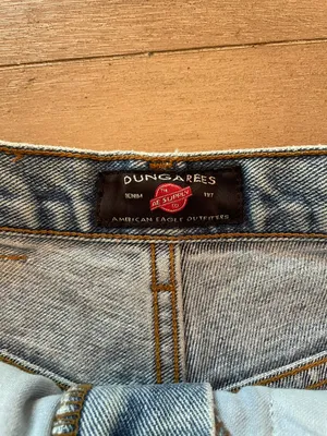 American Eagle Vintage Dungarees Denim Shorts Size 4 Long thumbnail 6