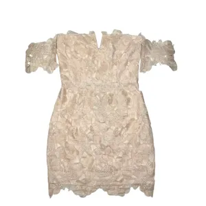 Saylor Cream Floral Lace Off Shoulder Mini Cocktail Dress Size Small thumbnail 2