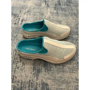 NIB Easy Spirit White Blue Traveltime 425 Athletic Clogs Women's 7 Wide thumbnail 3