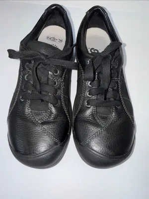 Keen Men's Black Leather Lace-Up Casual Sneakers thumbnail 7