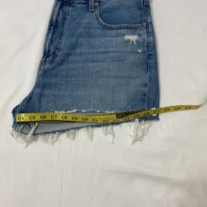 Uniqlo ,Women’s,Blue,Distressed,Short Jeans.Size-10 thumbnail 5