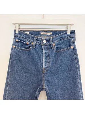 Levis Wedgie Jeans Size 27 Blue Dark Wash Frayed Raw Hem Button Fly Downtown Gir thumbnail 3