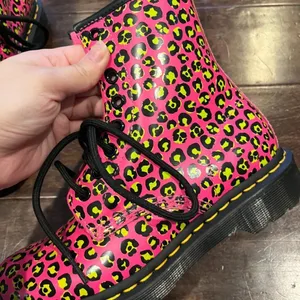 Dr Martens 1460 Leopard Smooth Leather Lace Up Boots Hot Pink NWT thumbnail 3