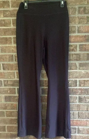 Old Navy Women's Black Flare Pants thumbnail 1