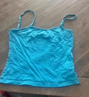 Edikted Tank Top thumbnail 1