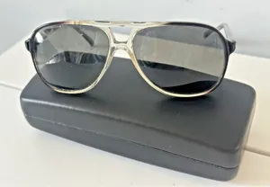Hunter Grey Fade Sunglasses Retro Smoke Oval thumbnail 1