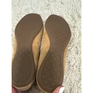 Kate‎ Spade Phoebe Suede Ballet Flats Gold Buckle Women Size 8 Tan Loafers thumbnail 6