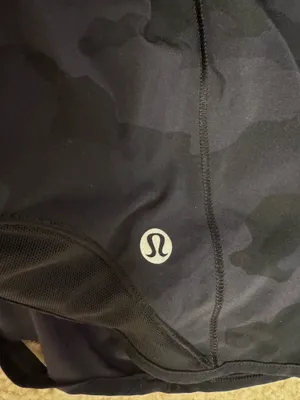 Black Lululemon Hotty Hot 2.5" thumbnail 4