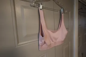 PINK Victoria's Secret Ultimate sports bra pink on bottom band in pink size large. thumbnail 3