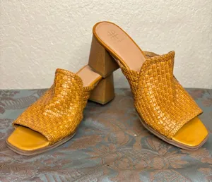 Downeast Natural Tan Leather Woven Open Toe Heeled Mule Size 10 thumbnail 1