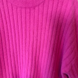 Aerie Womens Sweater S Pink Oversized Ribbed Knit Balloon Sleeve Slit Cuff thumbnail 3