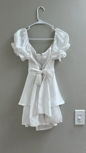 White Flowy Dress Francesca's Mini thumbnail 3