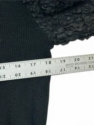 Anthropologie Black Textured Puff Sleeve Sweater Size Large Statement Sleeve thumbnail 6