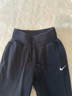 Nike Sweatpants thumbnail 2