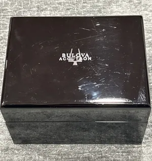 Empty Lacquered Bulova Accutron Watch‎ Box - Box Only thumbnail 1
