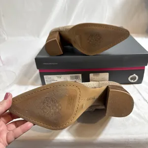 Vince Camuto VC-Cava Suede Ankle Boots Womens 8.5M Wild Mushroom Verona In Box thumbnail 4