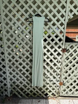 Skims maxi dress thumbnail 3