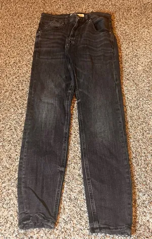 ZARA Women's Black Wash Denim‎ Straight Leg Jeans Size 30 thumbnail 1