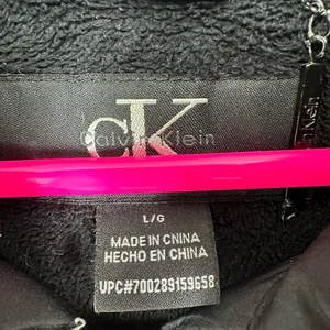Calvin Klein size Large black hooded puffer coat jacket duck down & feather fill thumbnail 9