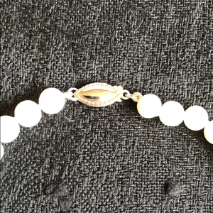 NWOT Pearl Necklace, Bracelet & Earrings Set thumbnail 7