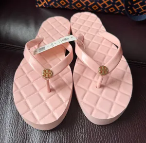 Tory Burch 2 inches platform Willa flip flop with Gold Emblem NWT Pink blossom thumbnail 5