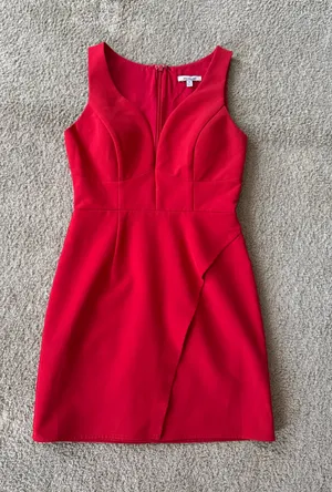 Minuet Red Short Dress thumbnail 1