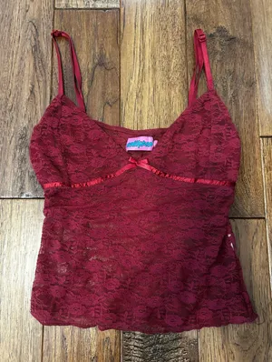 red lace top thumbnail 1