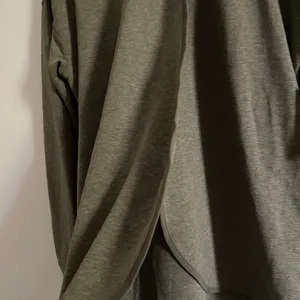 Women's Reversible Dri-Fit Maternity Pullover turtleneck nursing Sweater thumbnail 3