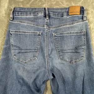 American Eagle Jeans Womens 6 Blue Curvy Super High Rise Flare Rips Festival thumbnail 3