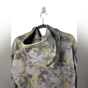 Lululemon All Yours Hoodie Size 8 Orbital Tie Dye‎ Mauve Grey thumbnail 8