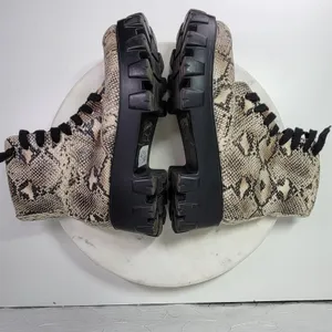 Lemonade Leather Snakeskin Combat Boots Womens 8 Cream Black Chunky Platform thumbnail 6