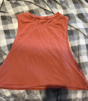 Lululemon Tank thumbnail 1
