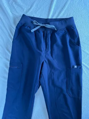 FIGS Yola Scrub Pants High-Waisted thumbnail 1