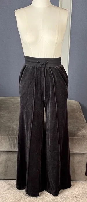 Women’s Scoop Black Wide Leg Velour Pants High Rise Drawstring Waist Size XS NWT thumbnail 1